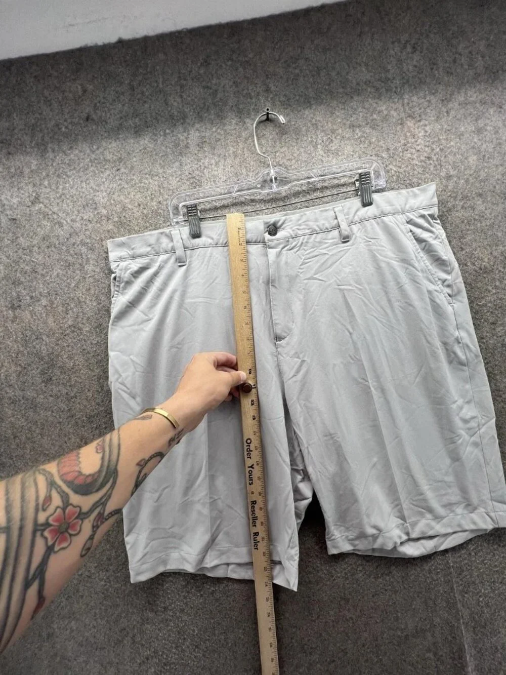 Adidas Shorts Mens 42 Gray Chino Flat Front Stretch 365 Performance Golf Casual